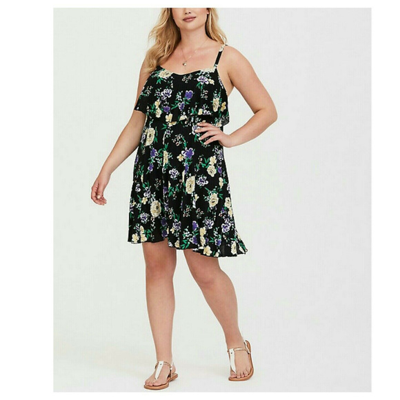 Torrid Dress Floral Skater Swing 0X NWOT - Picture 2 of 4